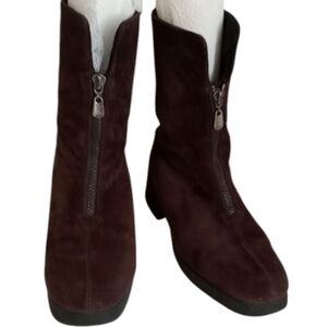 ∆ - London Fog Y2K Thick Heel and Sole Leather Suede Boots - Size: 8 M